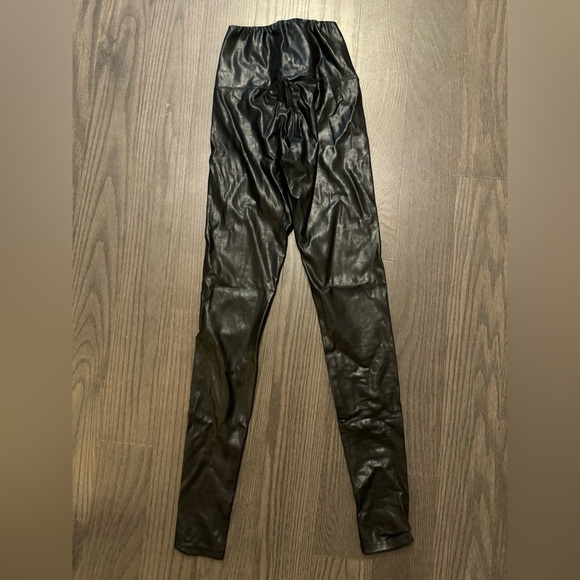 Aritzia Wilfred Free‎ Vegan Leather Daria Pant Size XS - Picture 4 of 5